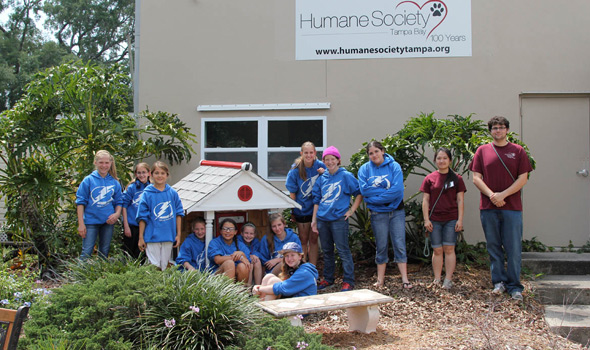 Jr. Lightning Girls Donate to the Humane Society