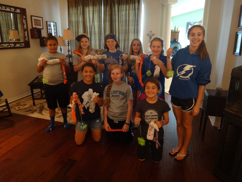 Jr Lightning Girls visit Southeastern Guide Dogs